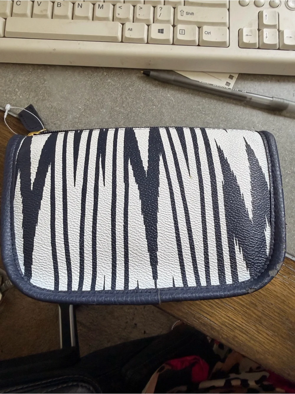 Bundle 🚨 One Buxton Navy & White Patterned Wristlet Clutch AND Travel bottles